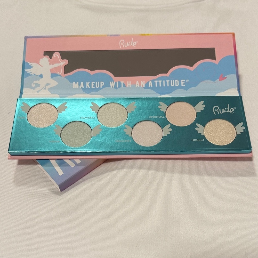 RUDE Angelic Glow Eyeshadow Palette - Picture 3 of 10
